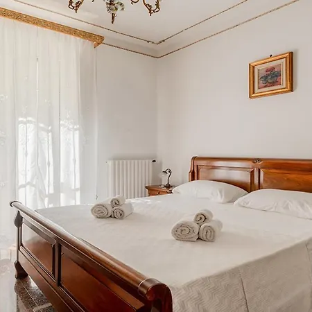 Casa Padrea By Rentbeat Apartment